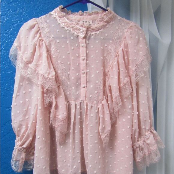 Swiss dot pink ruffle blouse with front buttons and lace detail - Picture 2 of 13